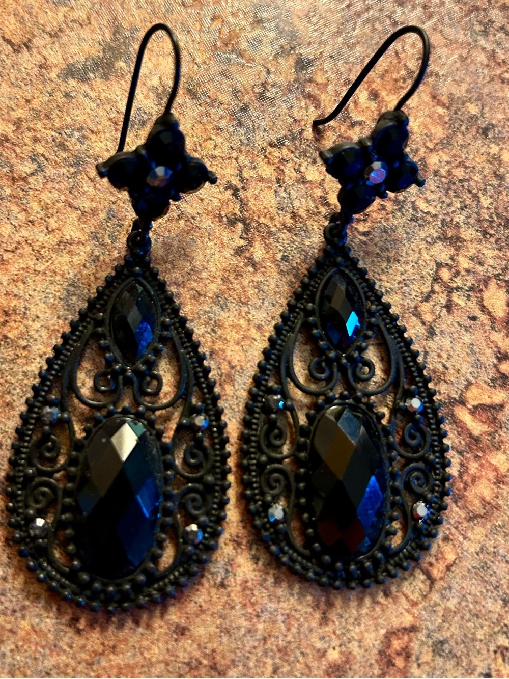 Black Filigree Teardrop Dangle Earrings - Elegant Women Jewelry